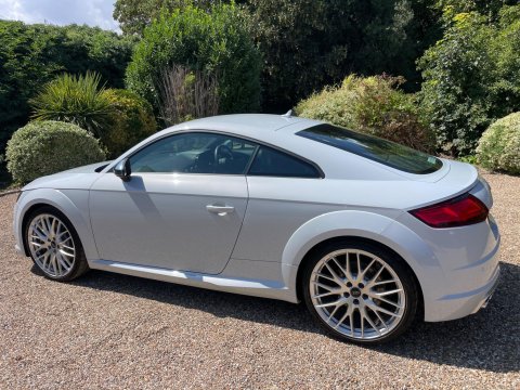 Audi TT 2.0 TFSI Coupe 3dr Petrol Manual quattro Euro 6 (s/s) (310 ps) 11