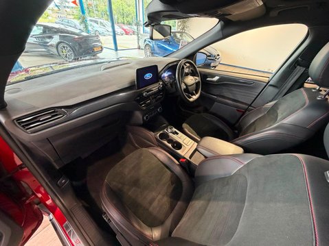 Ford Kuga 2.5h Duratec ST-Line X Edition CVT Euro 6 (s/s) 5dr 34