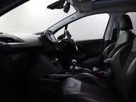 Peugeot 2008 S/S GT LINE 42