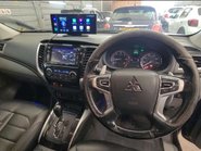 Mitsubishi L200 2.4 L200 Barbarian DI-D Auto 4WD 13