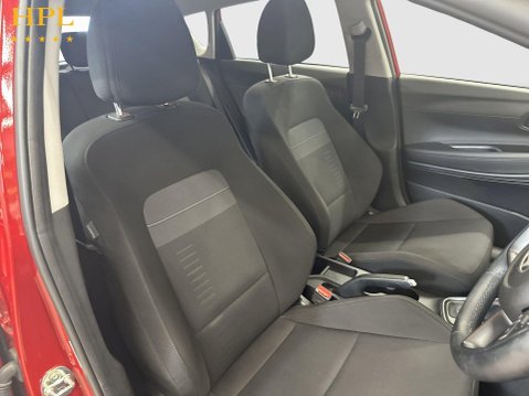 Hyundai BAYON 1.0 T-GDi Advance SUV 5dr Petrol DCT Euro 6 (s/s) (100 ps) Air Con - Alloys 11
