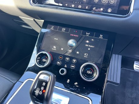 Land Rover Range Rover Evoque 2.0d R-DYNAMIC SE AUTOMATIC 5dr 16