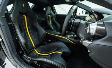 Ferrari 812 Superfast 6