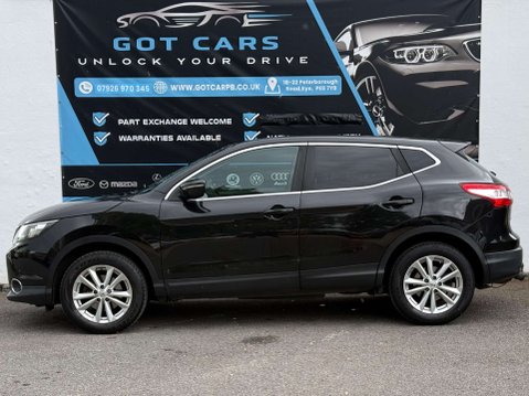 Nissan Qashqai 1.5 dCi Acenta Premium SUV 5dr Diesel Manual 2WD Euro 5 (s/s) (110 ps) 4