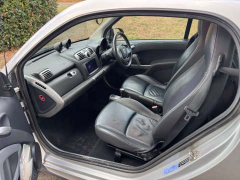 Smart Fortwo Coupe 0.8 fortwo Passion CDi 54 Auto 3dr 9