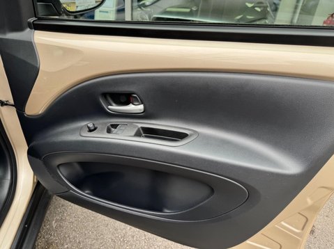 Toyota Aygo X VVT-I EDGE 24