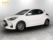Toyota Yaris 1.5 VVT-h Icon Hatchback 5dr Petrol Hybrid E-CVT Euro 6 (s/s) (116 ps) DAB 3