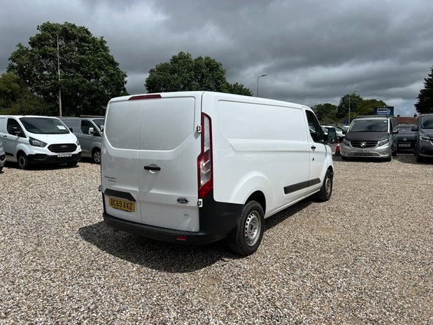 Ford Transit Custom LWB L2H1 Low Roof Leader 320 Air Con EURO 6 NO VAT 6