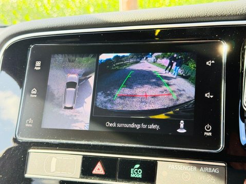 Mitsubishi Outlander 2.4h TwinMotor 13.8kWh 4h SUV 5dr Petrol Plug-in Hybrid CVT 4WD Euro 6 (s/s 22
