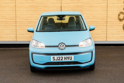 Volkswagen Up BASE 5