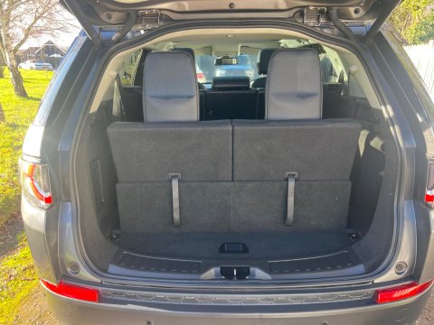 Land Rover Discovery Sport TD4 HSE 38