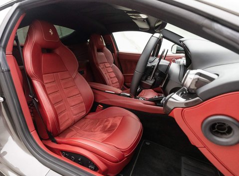 Ferrari F12 Berlinetta 6