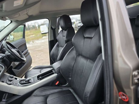 Land Rover Range Rover Evoque 2.0 TD4 SE Tech SUV 5dr Diesel Auto 4WD Euro 6 (s/s) (180 ps) 41