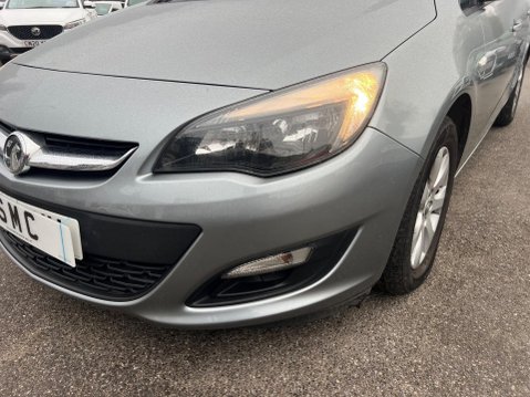 Vauxhall Astra 1.6i Design Euro 6 5dr 10