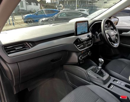 Ford Kuga 1.5 Kuga Titanium Edition 5dr 17