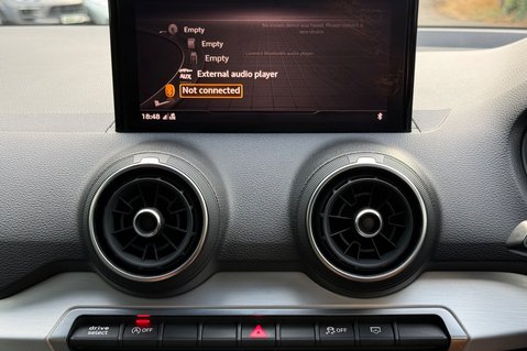 Audi Q2 TFSI S LINE - VIRTUAL COCKPIT - APPLE CAR PLAY - WIRELESS CHARGING 45