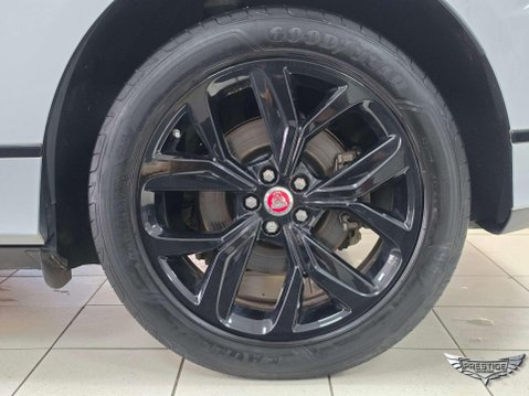 Jaguar I-Pace 400 90kWh SE Auto 4WD 5dr 68