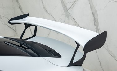 Porsche 911 GT3 RS (991.2) 37