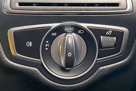 Mercedes-Benz GLC 2.0 GLC250 AMG Line SUV 5dr Petrol G-Tronic+ 4MATIC Euro 6 (s/s) (211 ps) 63