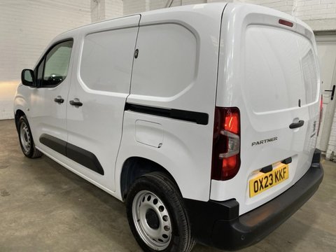 Peugeot Partner BLUEHDI PROFESSIONAL PREMIUM PLUS L1 9
