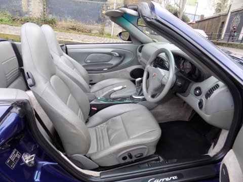 Porsche 911 CARRERA 2 CONVERTIBLE 12