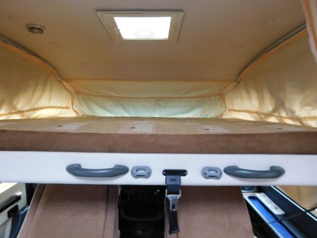 Dethleffs Advantage Globetrotter Elegance 5 Berth A Class Motorhome 11