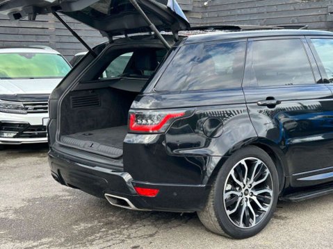 Land Rover Range Rover Sport 3.0 SD V6 Autobiography Dynamic SUV 5dr Diesel Auto 4WD Euro 6 (s/s) (306 p 18