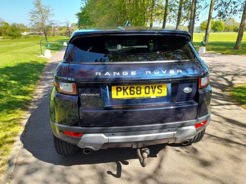 Land Rover Range Rover Evoque 2.0 eD4 SE Tech FWD Euro 6 (s/s) 5dr 7