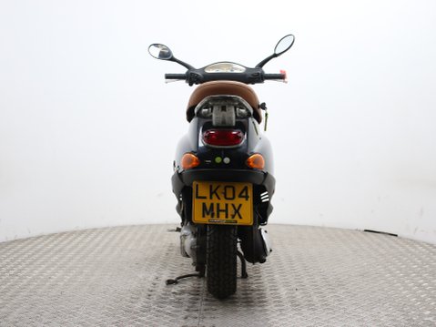 Piaggio ET2 VESPA ET2 50 11