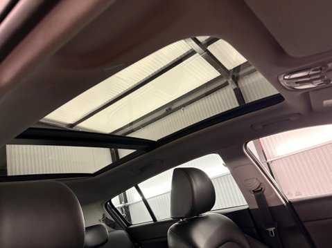 Kia Sportage 1.6 T-GDi 4 DCT AWD Euro 6 (s/s) 5dr 17