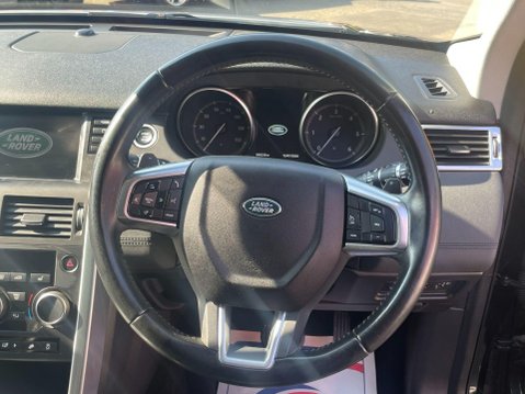 Land Rover Discovery Sport 2.0 TD4 SE Tech Auto 4WD Euro 6 (s/s) 5dr 32
