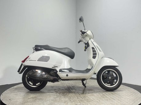 Piaggio Vespa GTS 2010 GOOD RUNNING 300CC PROJECT FAST SCOOTER + MOT