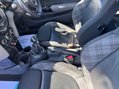 Mini Hatch COOPER 28