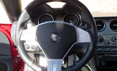 Alfa Romeo 8C Competizione 11