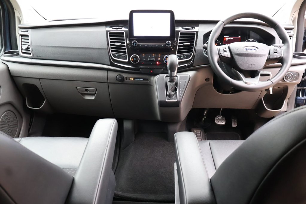 Ford Transit Custom 320 SPORT L1H1 DCIV DOUBLE CAB  Auto   PRICE MATCH OFFER  WAS 29950  13