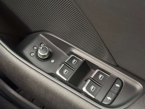 Audi S3 2.0 S3 Sportback Quattro Semi-Auto 4WD 5dr 36