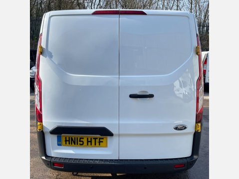 Ford Transit Custom 2.2 TDCi 290 Panel Van 5dr Diesel Manual L1 H2 (186 g/km, 123 bhp) 9