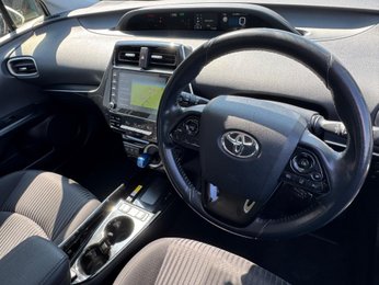 Toyota Prius 1.8 VVT 8.8kWh Business Edition Plus CVT Euro 6 (s/s) 5dr