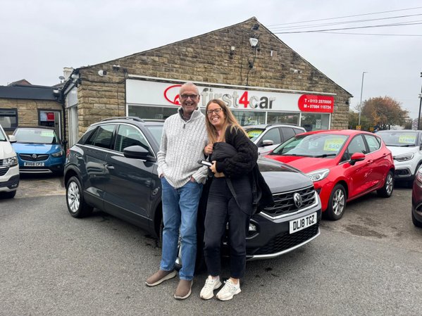 Karen and her Dad from Wakefield Collecting her new Volkswagen T-Roc.
