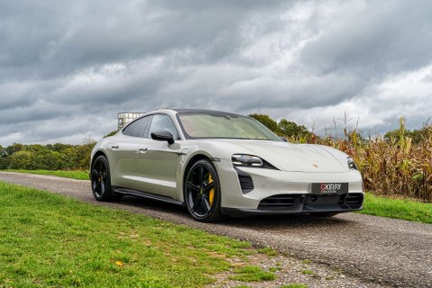 Porsche Taycan Taycan Turbo S 4WD 4dr 3