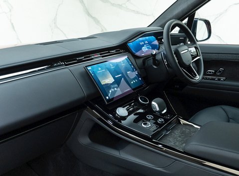 Land Rover Range Rover Sport P510e First Edition 15