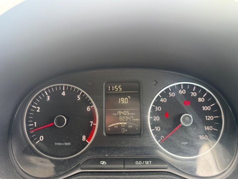 Volkswagen Polo 1.4 SE Euro 5 5dr 9