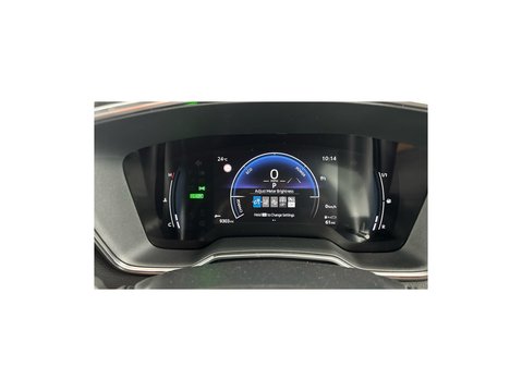 Suzuki Swace 1.8 Hybrid Motion Estata 11