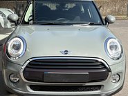 Mini Hatch Cooper D 1.5 Steptronic Automatic Chili / Media XL 5 door - PRO SAT NAV 6