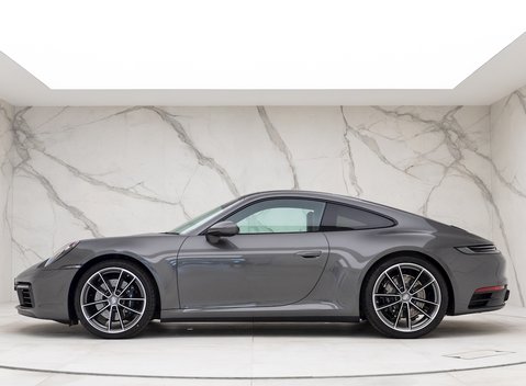 Porsche 911 Carrera S (992) 2