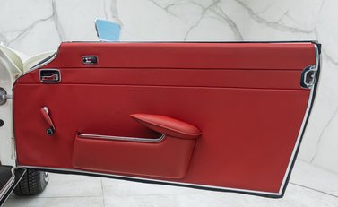 Mercedes-Benz 280 SL W113 Pagoda 42