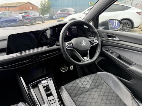 Volkswagen Golf 1.5 eTSI MHEV R-Line Hatchback 5dr Petrol Hybrid DSG Euro 6 (s/s) (150 ps) 27