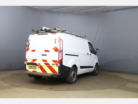 Ford Transit Custom 2.0 320 EcoBlue L1 H1 Euro 6 5dr 5