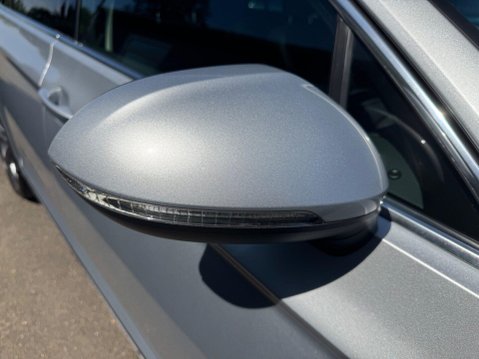 Volkswagen Passat GT TDI BLUEMOTION TECHNOLOGY DSG 20