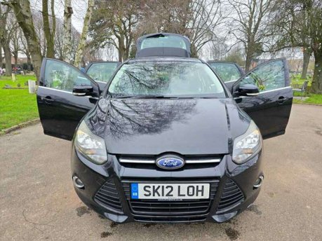Ford Focus 1.6 Zetec S Powershift Euro 5 5dr 28